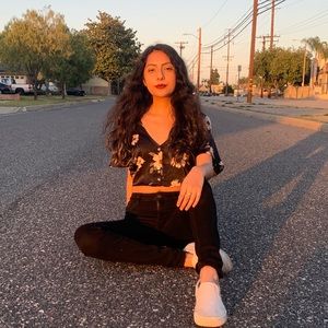 Meet your Posher, Valeria